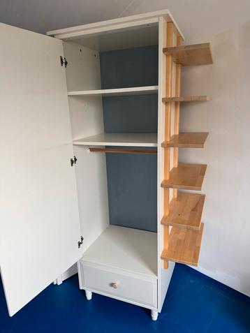Ikea Kledingkast + extra planken aan de zijkant 177x66 cm beschikbaar voor biedingen