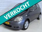 Toyota Yaris 1.3 VVT-i van de 3e eigenaar! Airco / 171.000km, Auto's, Toyota, Voorwielaandrijving, Gebruikt, 4 cilinders, Origineel Nederlands