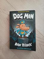 Dav Pilkey - Dog Man, Boeken, Gelezen, Ophalen of Verzenden, Fictie algemeen, Dav Pilkey