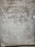 Vloerkleed Pierre Cardin Triomphe beige laagpolig 160x230cm, Huis en Inrichting, Stoffering | Tapijten en Kleden, 150 tot 200 cm