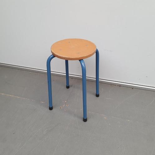 Krukje - 50 cm hoog (blauw metalen frame), Huis en Inrichting, Krukjes, Gebruikt, Ophalen