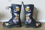 Dr Martens Vonda II maat 36, Kleding | Dames, Schoenen, Hoge laarzen, Zwart, Ophalen of Verzenden, Dr. Martens