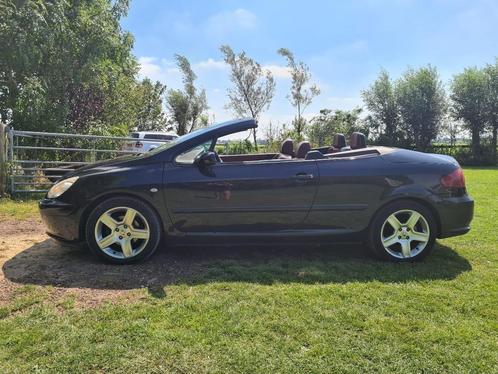 Peugeot 307 2.0 16V CC 2004 Zwart, Auto's, Peugeot, Bedrijf, Benzine, D, Cabriolet, Handgeschakeld, Geïmporteerd, Zwart, Bruin