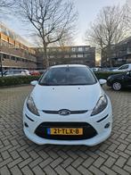 Ford Fiësta 1.6TDCI 70KW 3DR 2012 Wit NAP UNIEK ZEER ZUINIG, Voorwielaandrijving, 28 km/l, 96 €/maand, Wit