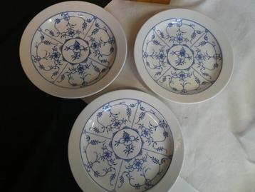 3 x Royal Sphinx Maastricht P.Regout borden beschikbaar voor biedingen