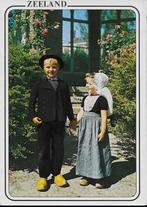 Zeeland klederdracht gelopen ansichtkaart ( a488 ), Ophalen of Verzenden, Gelopen