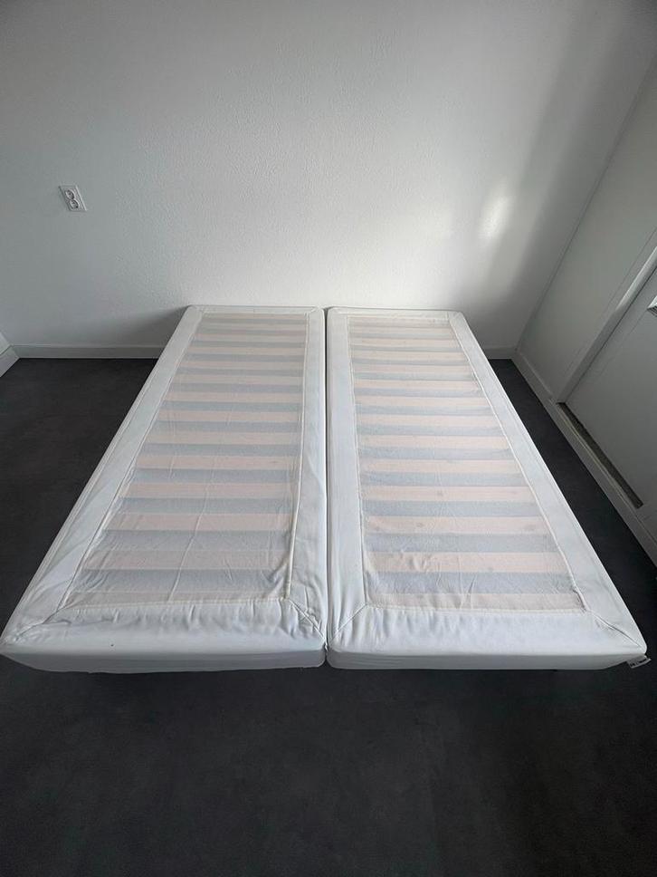 Twee IKEA Espevär bedden (90x200) - als nieuw!, Huis en Inrichting, Slaapkamer | Bedden, Gebruikt, Eenpersoons, 80 cm, 200 cm