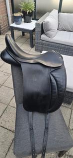Fryso Profile zadel 18 inch, Dieren en Toebehoren, Ophalen of Verzenden, Gebruikt, Dressuur