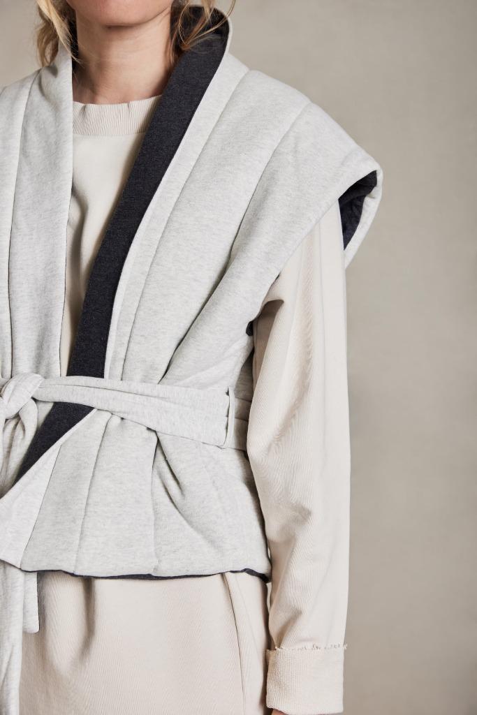 10Days gewatteerd vest maat one size, Kleding | Dames, Truien en Vesten, Zo goed als nieuw, Maat 38/40 (M), Grijs, Ophalen of Verzenden