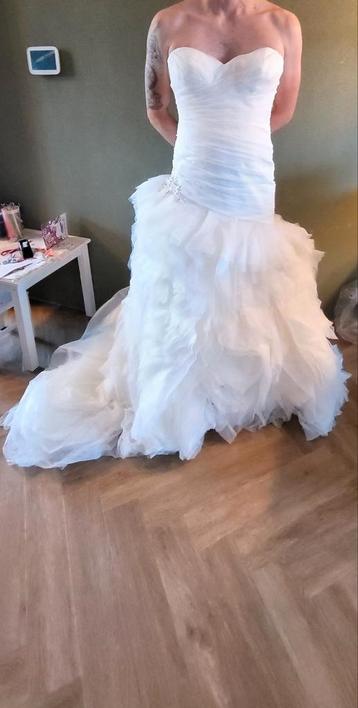 Trouwjurk honeymoonshop  beschikbaar voor biedingen