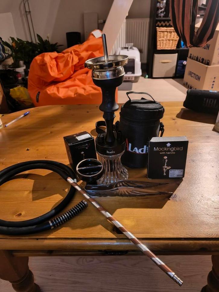 Shisha Aladin 2go, Verzamelen, Rookartikelen, Aanstekers en Luciferdoosjes, Ophalen of Verzenden