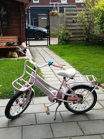 16 inch meisjesfiets beschikbaar voor biedingen