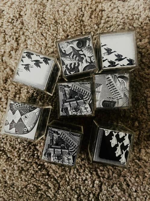 M.C. Escher Kunstkubus, Antiek en Kunst, Kunst | Designobjecten, Ophalen of Verzenden