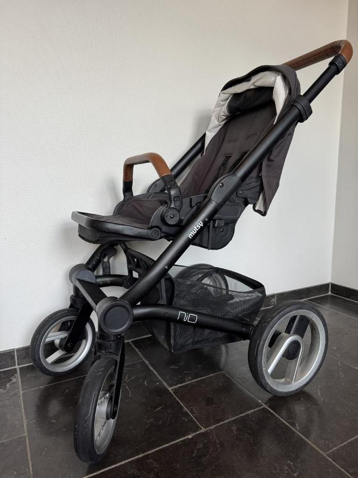 Mutsy Nio, Kinderen en Baby's, Kinderwagens en Combinaties, Gebruikt, Combiwagen, Mutsy, Met autostoeltje, Met reiswieg, Verstelbare duwstang