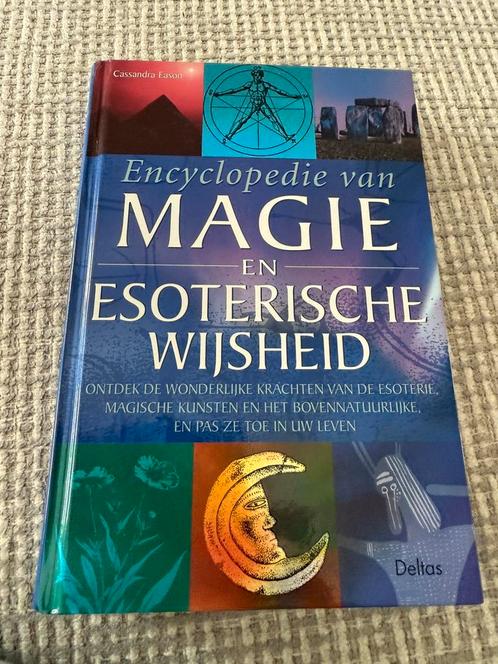Magie en esoterische wijsheid nieuw, Boeken, Encyclopedieën, Zo goed als nieuw, Ophalen of Verzenden