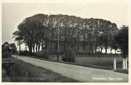 (378-331-037) Groningen Middelbert Herv Kerk, Verzamelen, Ansichtkaarten | Nederland, Groningen, Verzenden