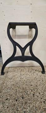 Gietijzeren tafelpoten - 75cm hoog, Huis en Inrichting, Tafelonderdelen, Ophalen