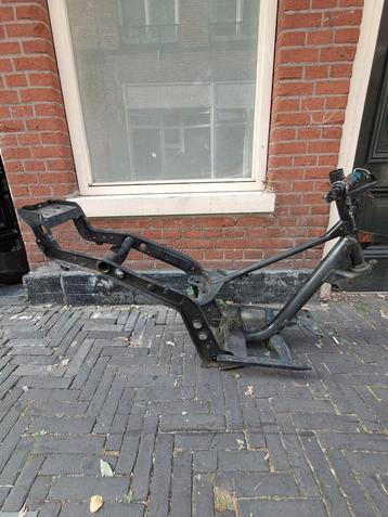 Gilera Runner Frame - Zonder Kenteken beschikbaar voor biedingen