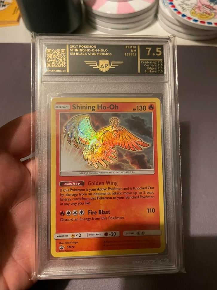 Shining Ho-Oh Grade 7.5 2017 Pokemon, Hobby en Vrije tijd, Verzamelkaartspellen | Pokémon, Zo goed als nieuw, Ophalen of Verzenden