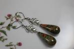* Unakiet oorbellen met bladeren - Steen juweel, Sieraden, Tassen en Uiterlijk, Oorbellen, Hangers, Nieuw, Ophalen of Verzenden