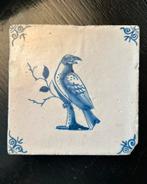 Antieke delfts blauwe tegel, vogel op tak, Ophalen of Verzenden
