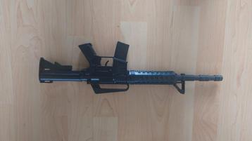 Speelgoed  pistool geweer beschikbaar voor biedingen