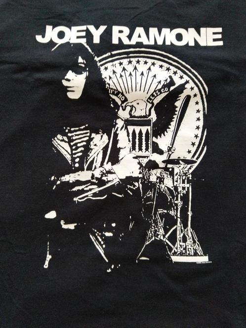 Joey Ramone (Ramones) t-shirt (maat Large) PUNK CULT HERO, Kleding | Heren, T-shirts, Zo goed als nieuw, Maat 52/54 (L), Zwart