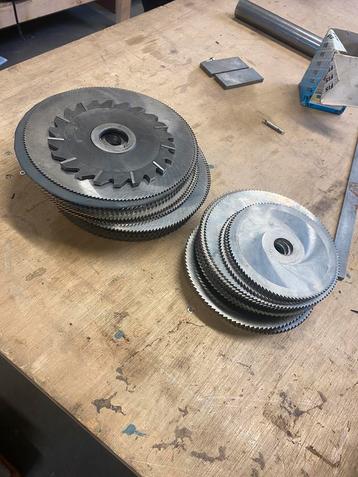 Set zaagfrezen / sleuffrezen – diverse diameters en types beschikbaar voor biedingen