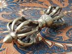 Mooie antieke Oosterse Dorje of Vajra van brons 16,8 cm., Antiek en Kunst, Ophalen of Verzenden