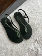 NIEUW! Olijf groene Havaianas maat 41/42, Slippers, Ophalen of Verzenden, Zo goed als nieuw, Groen