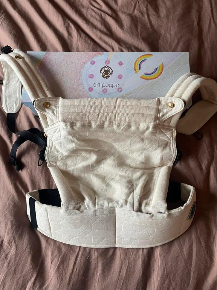 ZGAN Artipoppe Zeitgeist Argus Oat in linnen, Kinderen en Baby's, Babydragers en Draagdoeken, Zo goed als nieuw, Draagzak, Rug