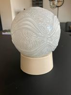 Opaline Plafonniere met Reliëf Decor, Antiek en Kunst, Antiek | Lampen, Ophalen of Verzenden