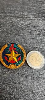 Noord Vietnam Navy NVN Pith Helmet Badge, Verzamelen, Militaria | Algemeen, Ophalen of Verzenden, Marine, Amerika, Embleem of Badge