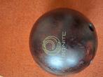 Bowlingbal ongeveer 9 pond, Sport en Fitness, Bowlen, Ophalen, Zo goed als nieuw, Bal