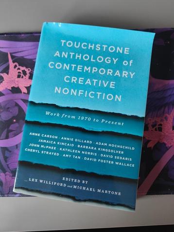 Touchstone Anthology of Contemporary Creative Nonfiction beschikbaar voor biedingen