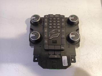 Bedieningspaneel kachel Volvo V40 beschikbaar voor biedingen