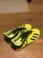 Adidas zaalvoetbalschoenen, Ophalen of Verzenden, Zo goed als nieuw