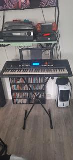 Yamaha psr-e423 keyboard, Muziek en Instrumenten, Keyboards, Ophalen, 61 toetsen, Yamaha, Zo goed als nieuw