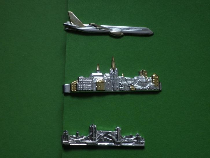 3 Mooie Aparte Zilveren Dasspelden, Antiek en Kunst, Antiek | Goud en Zilver, Zilver, Verzenden