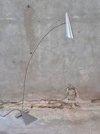 Prachtige strakke RVS design hala vloerlamp jaren 80, Huis en Inrichting, Lampen | Vloerlampen, Ophalen, Zo goed als nieuw, Metaal