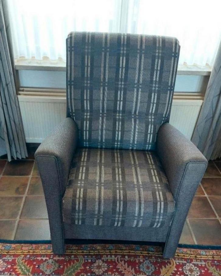 Mooie ruiten Kamerstoel / Fauteuil, Huis en Inrichting, Fauteuils, Gebruikt, Stof, 50 tot 75 cm, 75 tot 100 cm, Ophalen