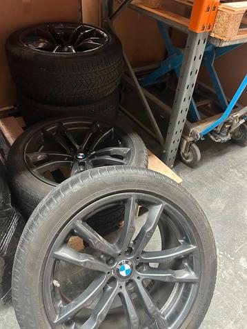 BMW F85/F15 Velgen met Winterbanden beschikbaar voor biedingen