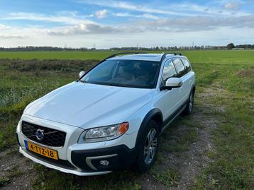 Volvo XC70 2.0 D4 2014 Nordic+ Wit beschikbaar voor biedingen