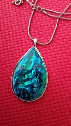 verzilverde ketting met parelmoer hanger, Verstelbaar, Ophalen of Verzenden, Zo goed als nieuw, Zilver