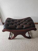 Chesterfield Poef Voetenbank - Jaren 70, Ophalen, Minder dan 50 cm, Leer, Zo goed als nieuw