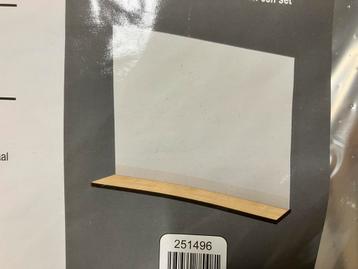 Spiegel 80x60 met plankje beschikbaar voor biedingen