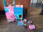 LOL Clubhuis met 2 poppetjes  , Ophalen, Gebruikt, Poppenhuis