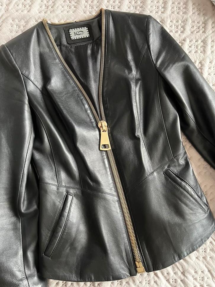 Stylish Leather Jacket for Sale, Kleding | Dames, Jasjes, Kostuums en Pakken, Zo goed als nieuw, Jasje, Maat 36 (S), Zwart, Ophalen of Verzenden