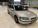 VOLVO V70 BJ.2001 RIJDT PRIMA APK AUTOMAAT BARST VOORRUIT., Zwart, 4 cilinders, 1470 kg, Zilver of Grijs
