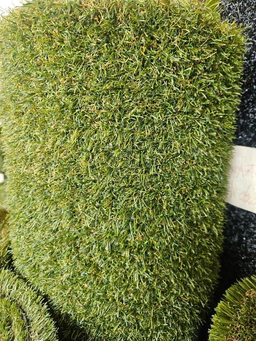 Zeer luxe coupon kunstgras 40mm 1.60 x 3.20 nu voor €70,-, Tuin en Terras, Gras en Kunstgras, Nieuw, 20 m² of meer, Ophalen of Verzenden